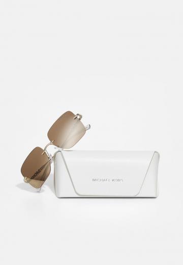 Солнечные очки