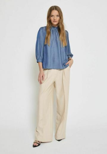 Джинсовая блузка