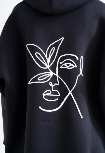 Пуловер с капюшоном