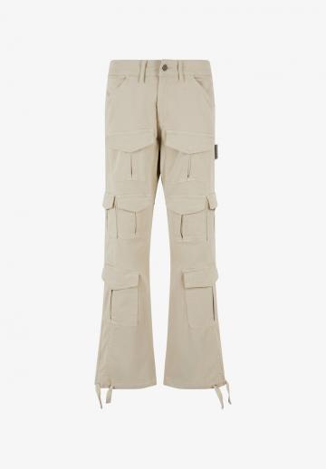 Брюки с накладными карманами