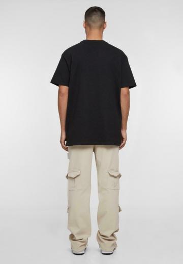 Брюки с накладными карманами