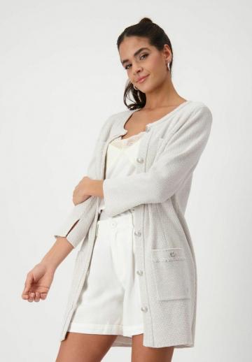 Вязаный жилет