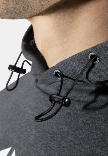 Спортивная кофта