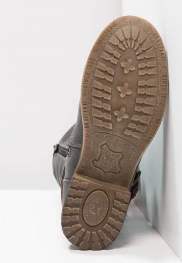 Ковбойские сапоги