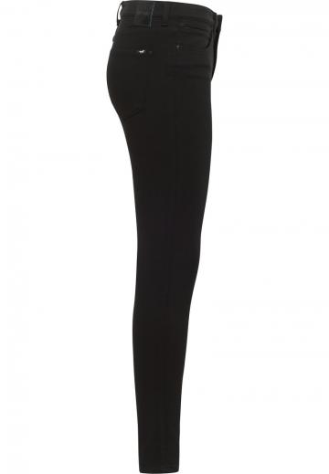 Узкие джинсы