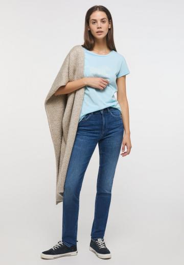 Узкие джинсы