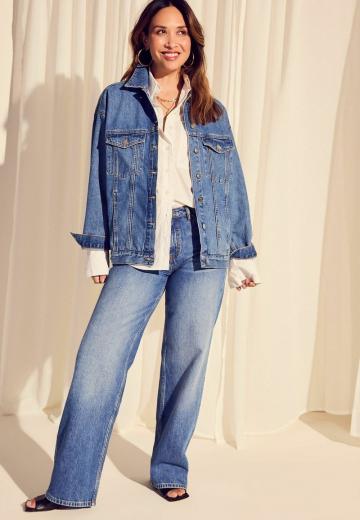 Джинсовая жилетка