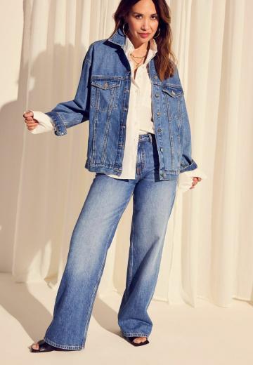 Джинсовая жилетка