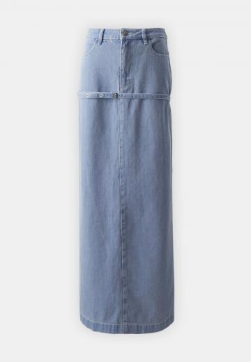 Юбка с накладными карманами