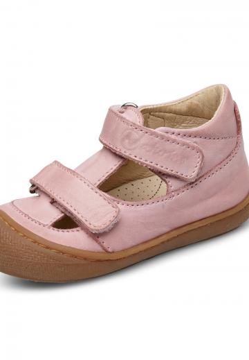 Детская обувь