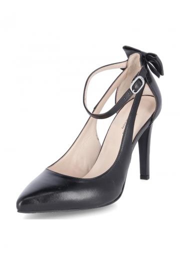 Туфли с ремешком