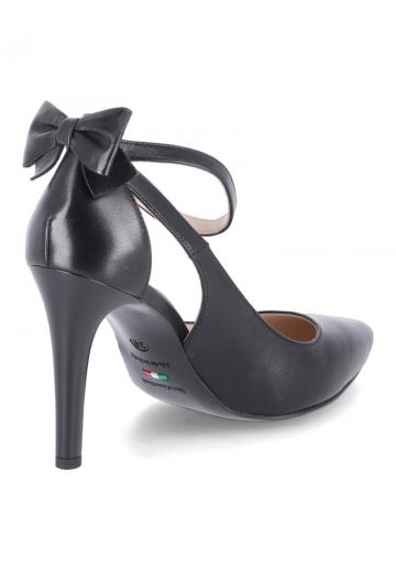 Туфли с ремешком