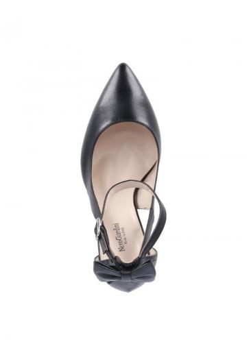 Туфли с ремешком