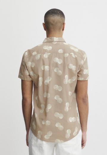 Рубашка с коротким рукавом