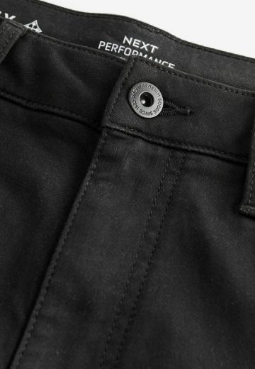 Брюки с накладными карманами