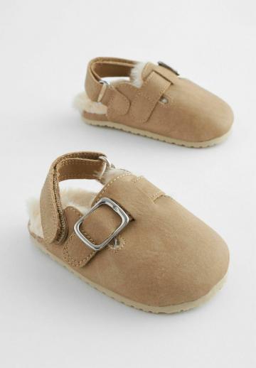 Детская обувь