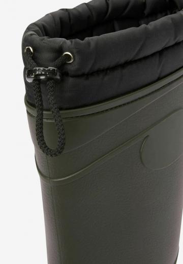 Резиновые сапоги