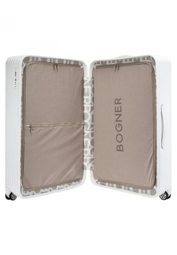 Чемодан на колесах