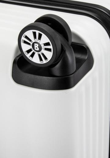 Чемодан на колесах