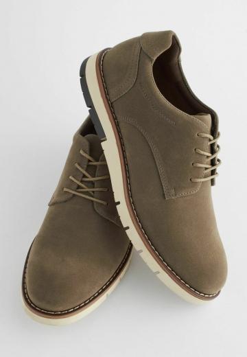 Ботинки на шнуровке