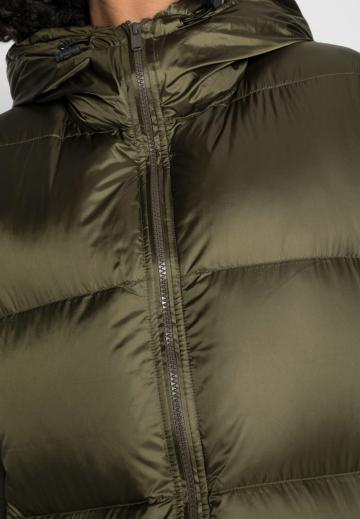 Пуховой жилет