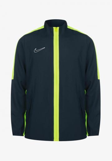 Спортивная куртка