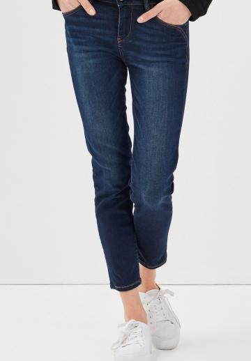 Короткие джинсы