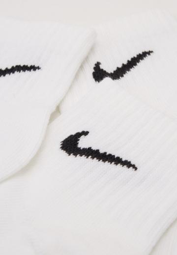 Спортивные носки