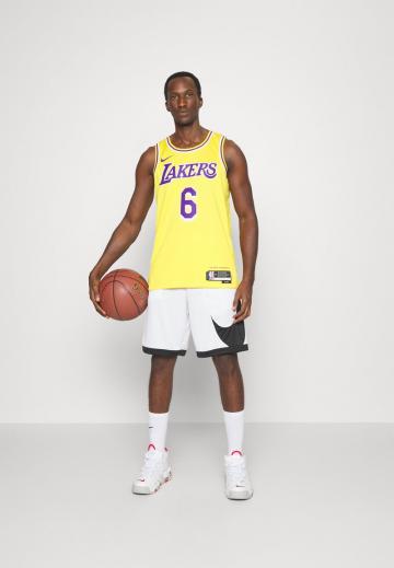 Спортивная форма