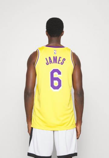 Спортивная форма