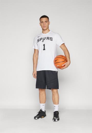 Спортивная форма