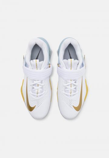 Тренировочные кроссовки