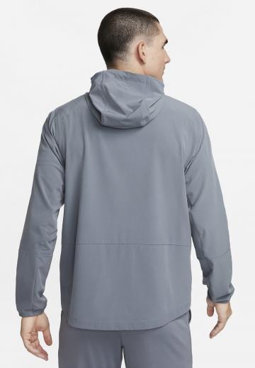 Спортивная куртка