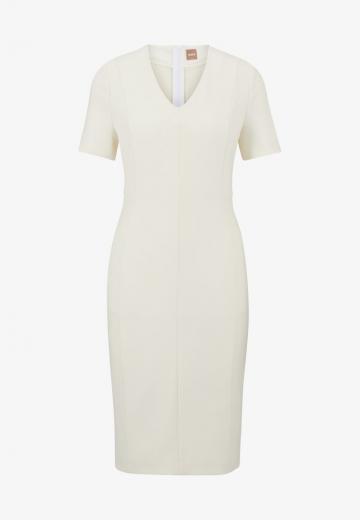 Платье футляр