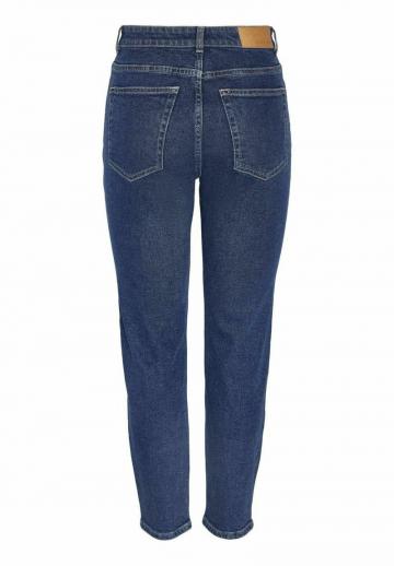 Свободные джинсы