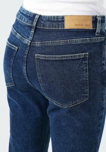 Свободные джинсы