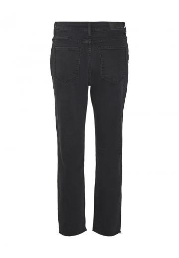 Свободные джинсы