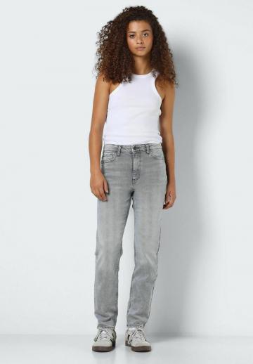 Свободные джинсы