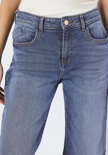 Свободные джинсы