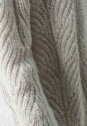 Жаккардовая вязаная кофта