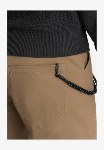 Брюки с накладными карманами