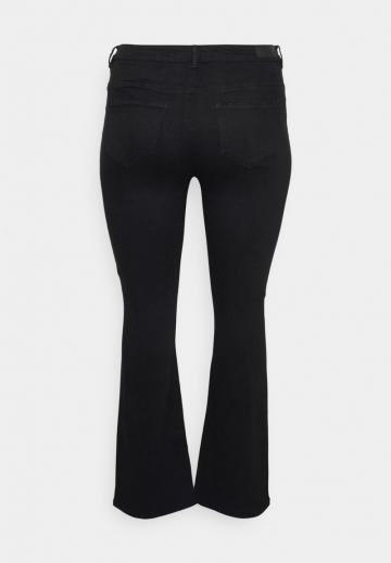 Клешеные джинсы