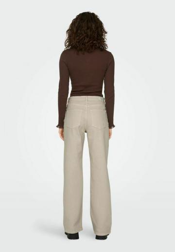 Клешеные джинсы