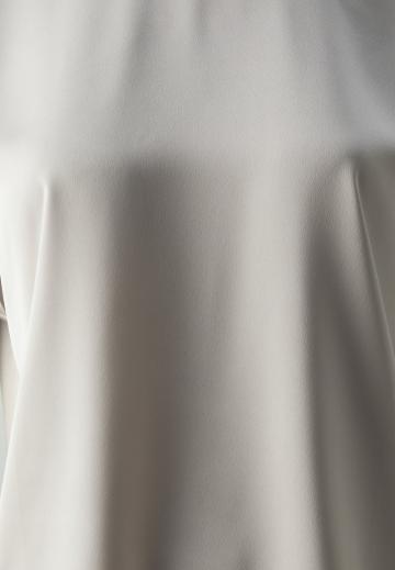 Атласная блузка