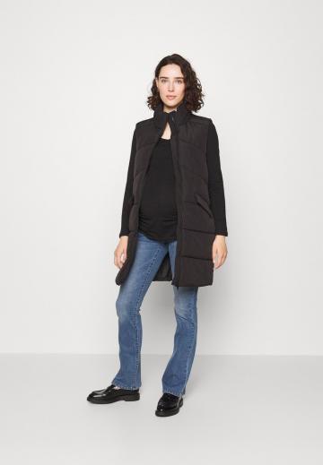 Длинный жилет