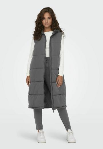 Длинный жилет