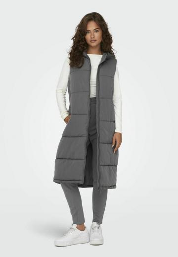 Длинный жилет