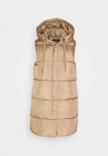 Длинный жилет