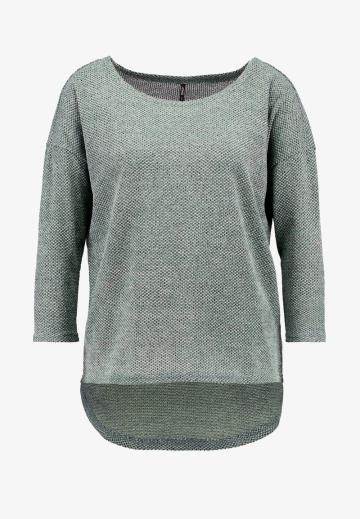 Пуловер с рукавом три четверти