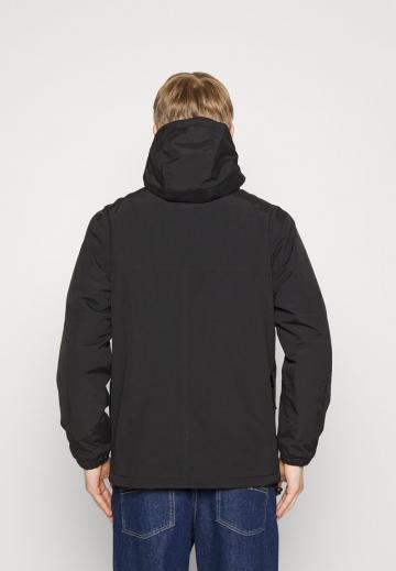 Куртка-дождевик